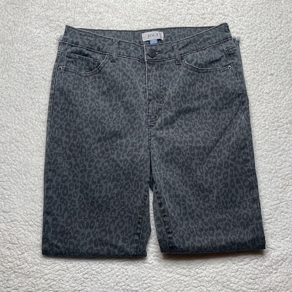 Jolt Animal, print, stretch, denim, jeans, raw ham Size 27 cheetah print - Picture 3 of 9